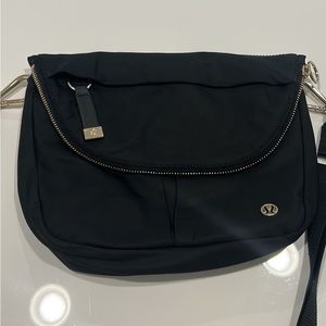 Lululemon all night festival 5L bag